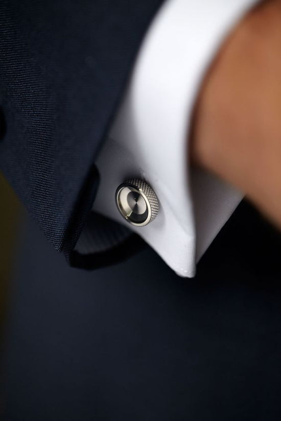 THE TAILOR